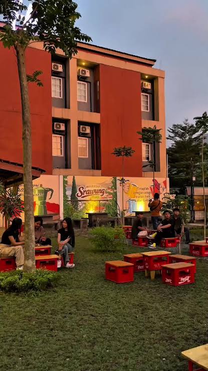Foto Warkop Srawug
